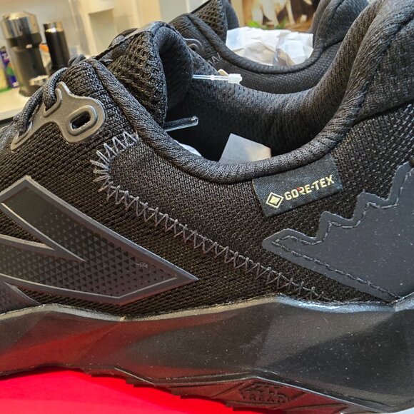 New Balance Men's Dynasoft Nitrel V6 Gore-tex Trail Running Shoe SIZE 10 NEW - Picture 2 of 14